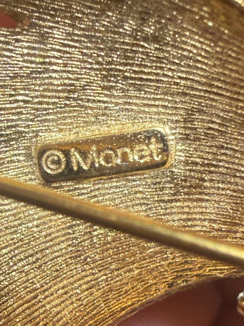Monet Haystack Brooch Gold Tone Textured Fringe Vintage 2.25 inches